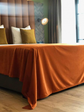 Гостиница Van der Valk Hotel Dennenhof  Брассат 